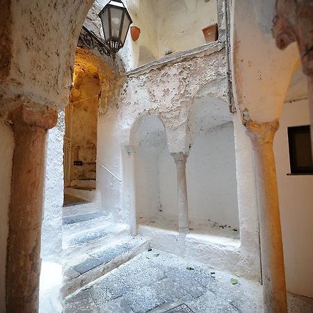 Casa Colonne Leilighet Amalfi Eksteriør bilde