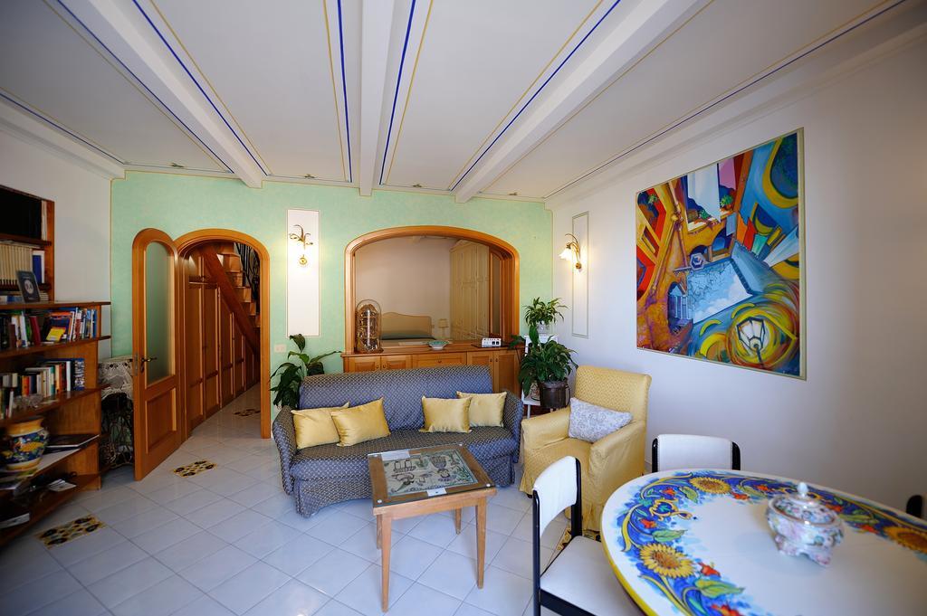 Casa Colonne Leilighet Amalfi Eksteriør bilde